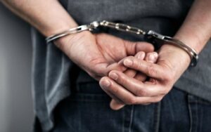 Uhapšeni maloljetnici, osumnjičeni za teške krađe